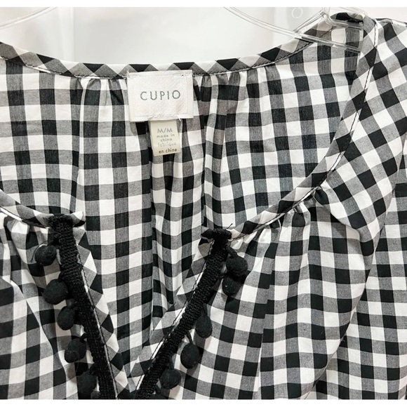 Cupio Womens Sz M Black White Gingham Pom Fringe Peplum Bell Sleeve Blouse Top - Picture 6 of 7